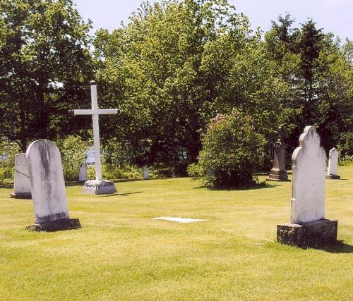 Overview of cemetery grounds; PEI Genealogical Society, George Sanborn Jr., 2009