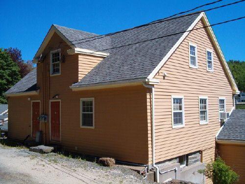 Rear elevation, Alexander Kedy House, Mahone Bay, Nova Scotia, 2004.
; Heritage Division, NS Dept. of Tourism, Culture and Heritage, 2004.