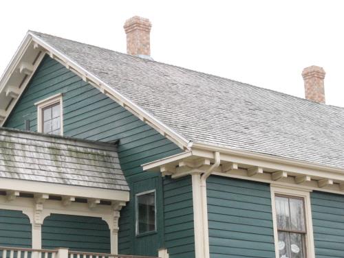 Detail of brackets and eave return; City of Summerside, 2009