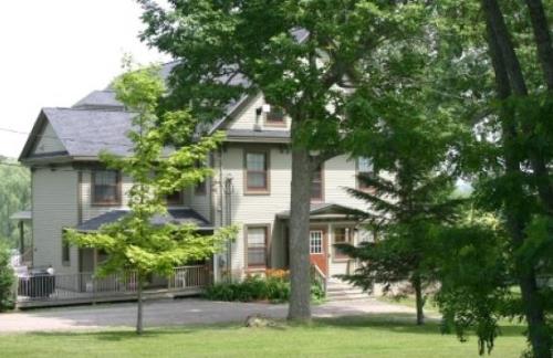 View of Buckle House at King's College, 2007.; Parks Canada Agency / Agence Parcs Canada, 2007.