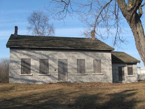 Contemporary view of south elevation of the Wartman House.; MTC, 2010