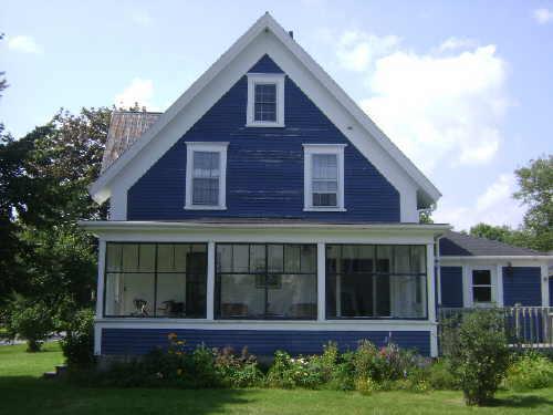 This photograph shows the Augustus Street façade, 2009; Town of St. Andrews