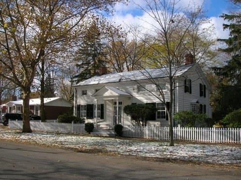 Of note are the clapboard exterior, the pedimented portico and the six-over-six windows.; Niagara-on-the-Lake, 2010