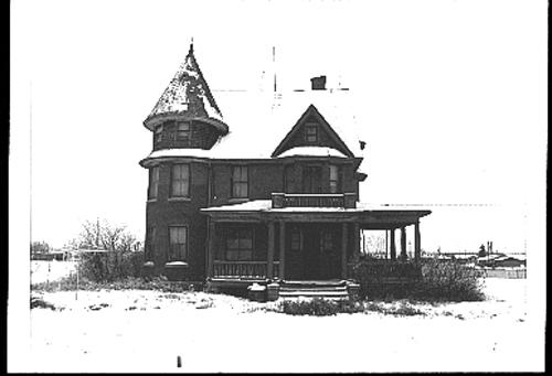 Exterior north view of the Cronquist House on its original location (1975); Cronquist House Archives, A 87.122