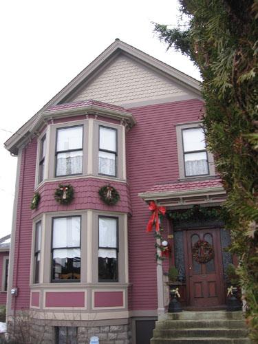 Exterior view of 315 Sixth Avenue; City of New Westminster, 2009