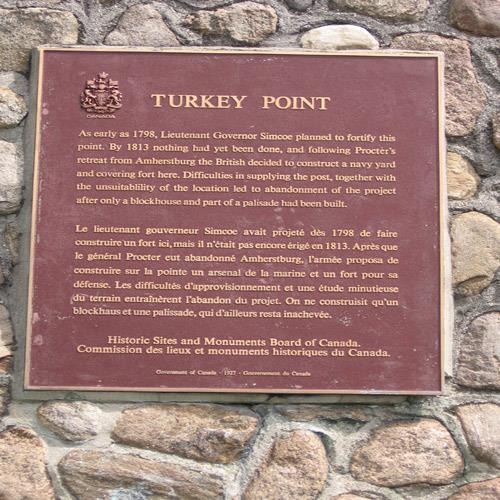 View of the Historic Sites and Monuments Board of Canada plaque, 2005.; Parks Canada Agency/Agence parcs Canada, 2005.