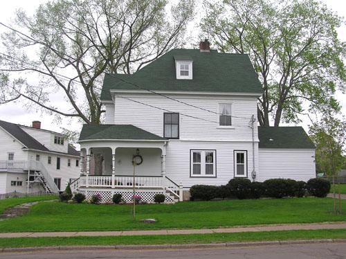 Norman J. Layton House, Smith Street elevation, 2004; Heritage Division, NS Dept. of Tourism, Culture and Heritage, 2004