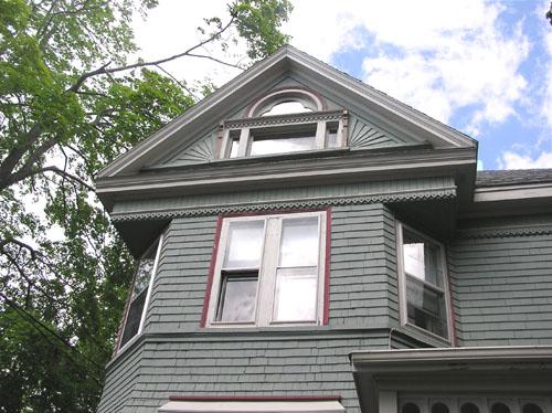 McMullen-Snook House, front bay detail, 2004; Heritage Division, NS Dept. of Tourism, Culture and Heritage, 2004