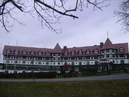 This photograph shows the contextual view of the hotel, 2009; Town of St. Andrews