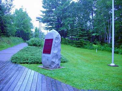 View of the location of the plaque marking the Battle of Restigouche, 2008, Pointe-à-la-Croix, Quebec; Parks Canada Agency / Agence parcs Canada, 2008