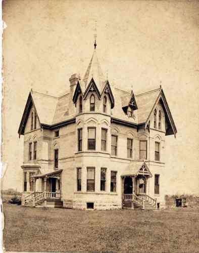 Exterior of house showing historic context; Annandale Museum – 2008