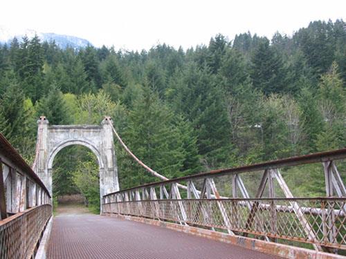 Alexandra Bridge; Ministry of Environment, BC Parks, 2010