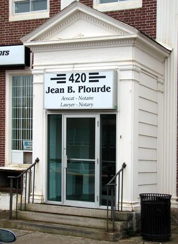 Portico echoes pilasters, pediment and dentils of main structure.; Restigouche Regional Museum, Dalhousie