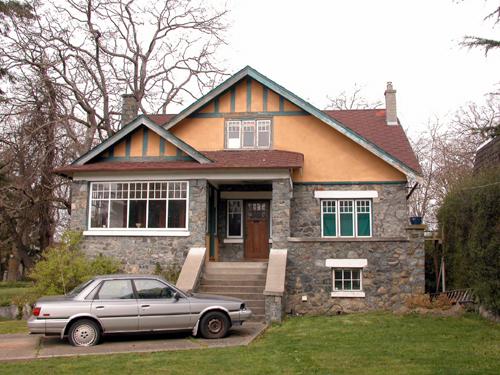 Exterior view of the Holland Residence.; Derek Trachsel, District of Saanich, 2004.