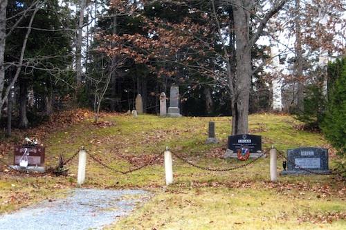 Overall view of Nase Cemetery; Grand Bay-Westfield