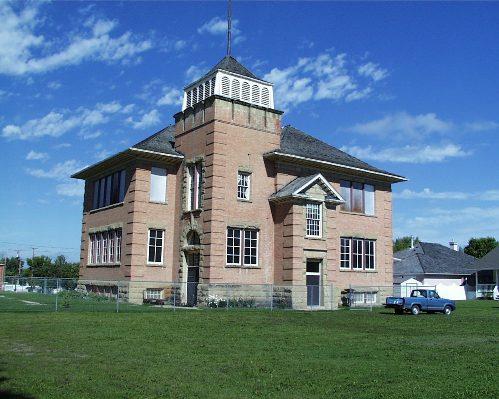 Red Brick School; Alberta Culture and Community Spirit, Historic Resources Management, 1999