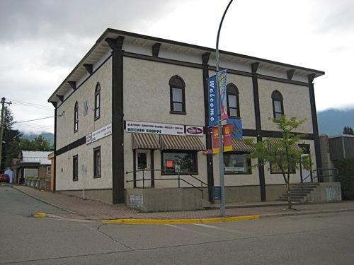 317 Broadway Street, Nakusp; Village of Nakusp