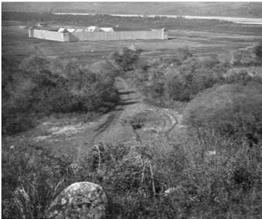 View of Fort Carlton, 1871; Charles Horetzky, Library and Archives Canada/Bibliothèque et archives du Canada, 1871