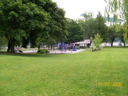 Vimy Park, Kaslo ; Village of Kaslo, 2012
