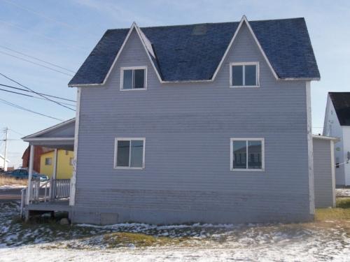 View of the front facade of Frederick Harris House, Bonavista, NL. Photo taken 2011. ; © HFNL 2011