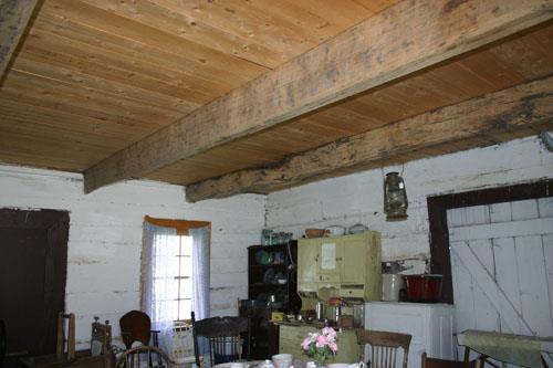 View of the main room of the Braun Mennonite Log House, Morden, 2011.

; Historic Resources Branch, Manitoba Culture, Heritage and Tourism, 2011