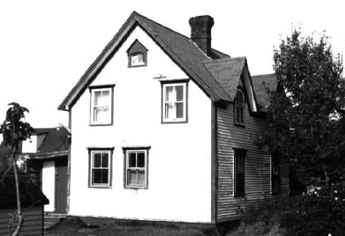 View of the side façade of John Mifflin House, Bonavista, NL. Photo taken as part of Bonavista inventory in 1995.; © HFNL 1995