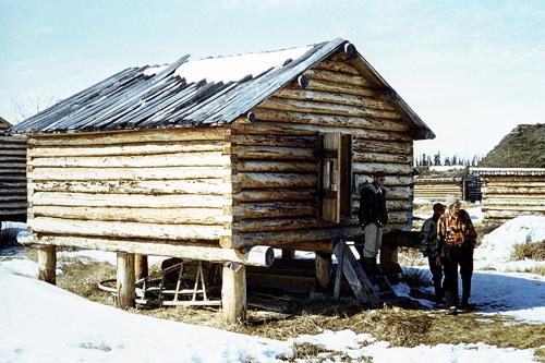 One of Lang's store houses.; Curtis Merrill/NWT Archives/N-1992-192:0040