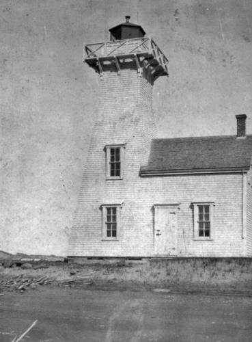 New London Lighthouse, 1925; Carol Livingstone Private Collection