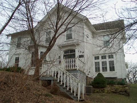 Phelps-Austin House on Moffatt Street, overlooking the former Second Welland Canal