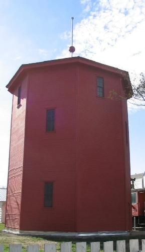 Looking west with view of original cast-iron mast and float, 2004.; Government of Saskatchewan, Jennifer Bisson, 2004