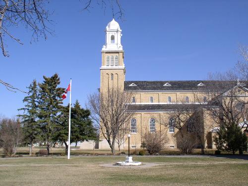 Side view of La Cathédrale; Government of Saskatchewan, Bernard Flaman, 2004.