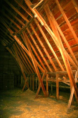 Interior view of Forder Barn, Pipestone, 2014; Historic Resources Branch, Manitoba Tourism, Culture, Heritage, Sport and Consumer Protection, 2015