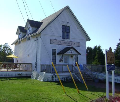 South and front elevations; Province of PEI, C. Stewart, 2015