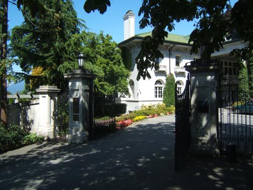 1489 McRae Avenue - Hycroft; City of Vancouver, 2010