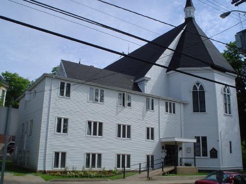 Central United Church, Old Town Lunenburg, Lincoln Street façade, 2004; Heritage Division, Nova Scotia Department of Tourism, Culture & Heritage, 2004
