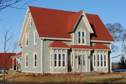 West elevation; Province of PEI, F. Pound, 2010