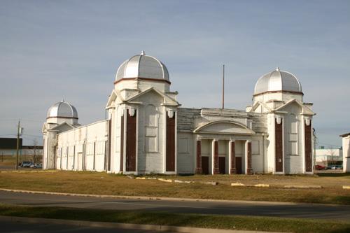 Exterior view of Display Building Number II, Brandon, 2017; Historic Resources Branch, Manitoba Sport, Culture and Heritage, 2017