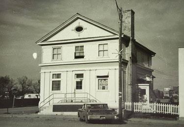 Historic photo of the Canadian Bank of Commerce, Rivers 2017; Historic Resources Branch, Manitoba Sport, Culture and Heritage, 2017