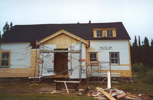 Exterior photo of the White Elephant Building under restoration, September 2002.; HFNL 2006
