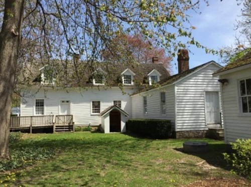 Park House, rear (west) elevation.; Jennifer Cousineau, Agence Parcs Canada / Parks Canada Agency, 2017.