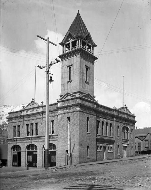 2115 Queen Street; City of Rossland