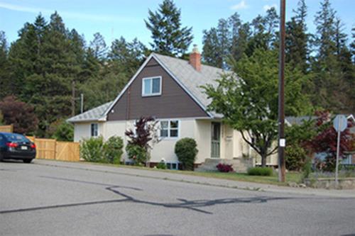 1302 Kensington Street; City of Penticton, 2008