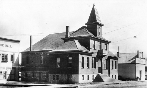 40 10th Avenue; City of Cranbrook