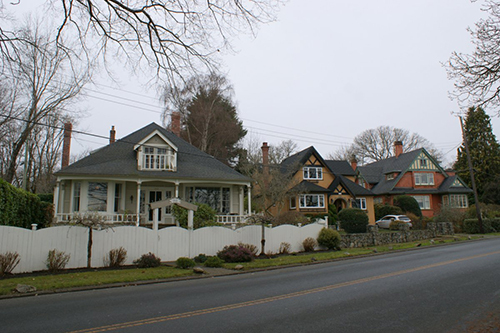 1526 Beach Drive; District of Oak Bay