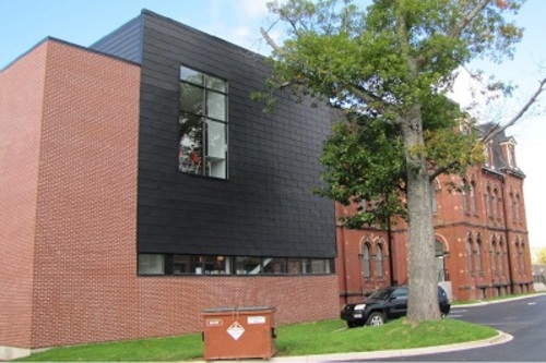 Truro Old Normal College east elevation and rear annex.; Christine Boucher, Agence Parcs Canada / Parks Canada Agency, 2017.