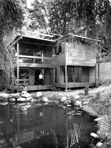 Ruth and Susan Baldwin at the Baldwin House, 1966; Burnaby Historical Society, Community Archives, BHS-357.6