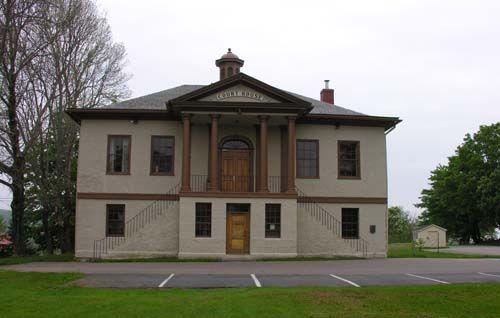 Annapolis County Court House, Annapolis Royal, front elevation, 2005.; Heritage Division, NS Dept. of Tourism, Culture and Heritage, 2005.