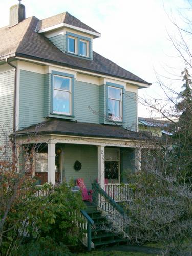 Gladwin Residence, exterior view; City of North Vancouver, 2004