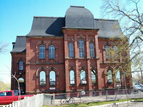 Old Provincial Normal College, Truro, rear elevation, 2004; Heritage Division, Nova Scotia Department of Tourism, Culture and Heritage, 2004