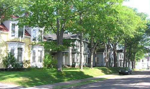Heritage Conservation District II, Truro, partial King Streetscape, 2004; Heritage Division, NS Dept. of Tourism, Culture and Heritage, 2004
